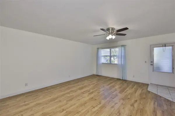 1811 BEDFORD LN #153, Sun City Center, FL 33573