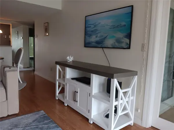 7871 SAILBOAT KEY BLVD S #307, South Pasadena, FL 33707