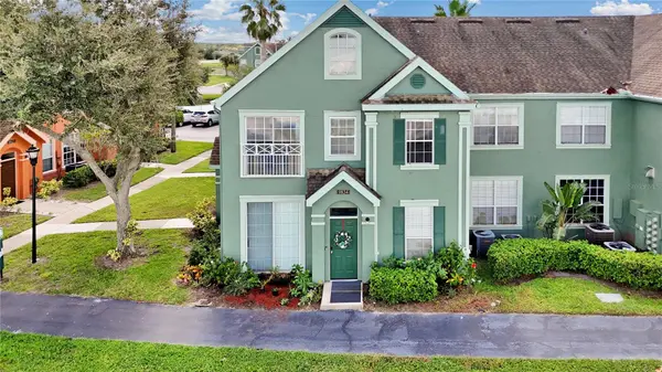 9834 LAKE CHASE ISLAND WAY #9834, Tampa, FL 33626