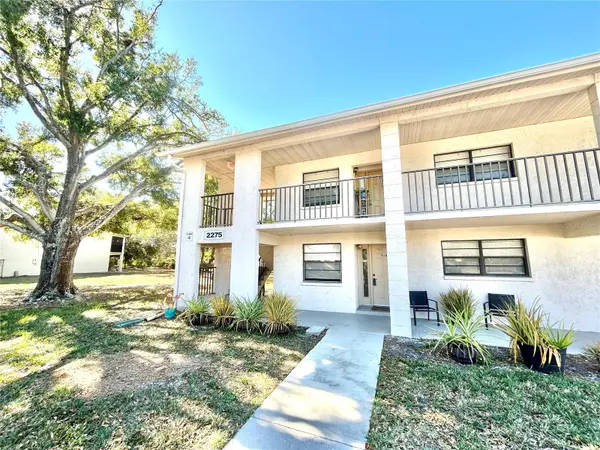 2275 62ND AVE N #101, St Petersburg, FL 33702