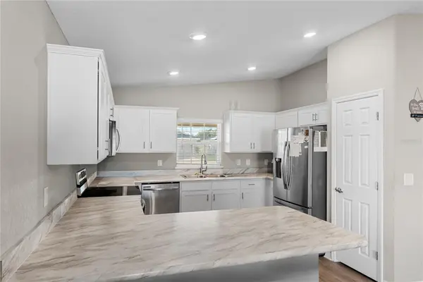 113 EAGLE SUMMIT DR, Ruskin, FL 33570