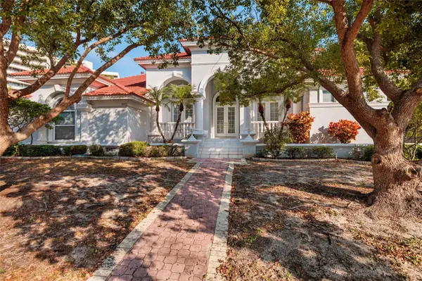 5921 SKIMMER POINT BLVD S, Gulfport, FL 33707