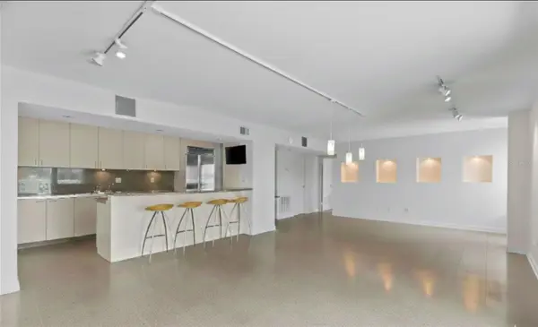 2401 BAYSHORE BLVD #410, Tampa, FL 33629
