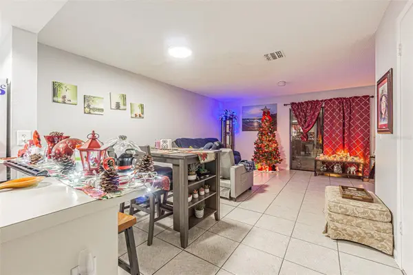 4010 OAK LIMB CT, Tampa, FL 33614