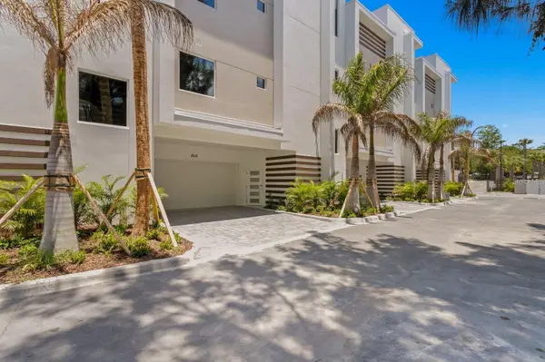 864 N OSCEOLA AVE, Clearwater, FL 33755