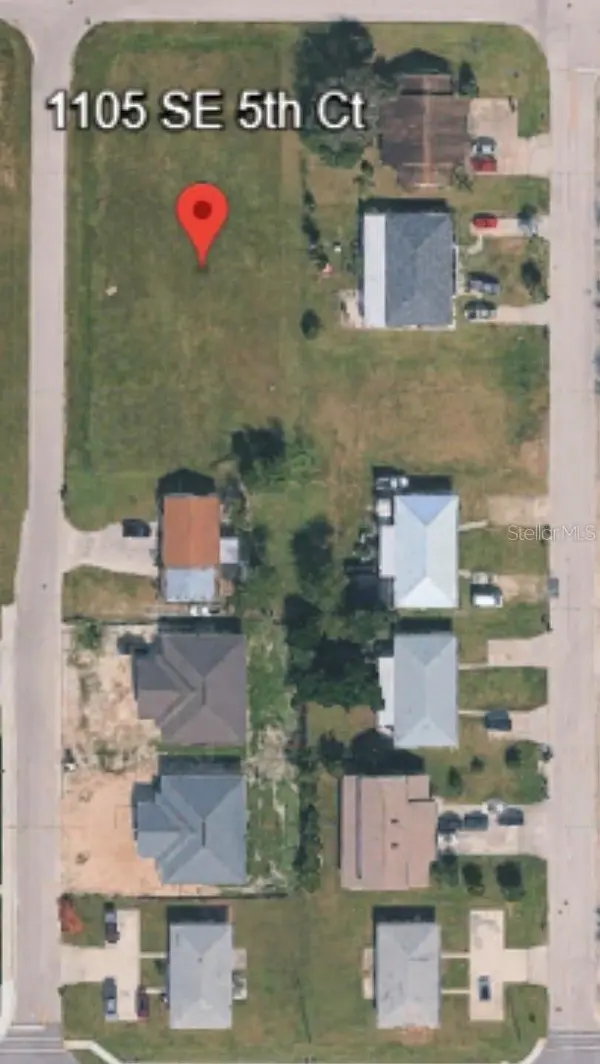 1105 SE 5TH CT, Cape Coral, FL 33990