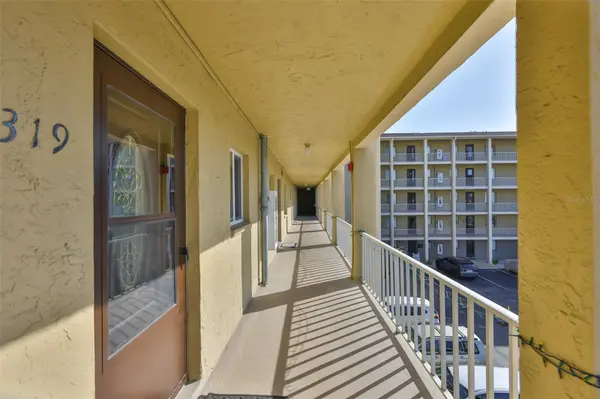 3656 LAKE BAYSHORE DR, BLDG K #319, Bradenton, FL 34205