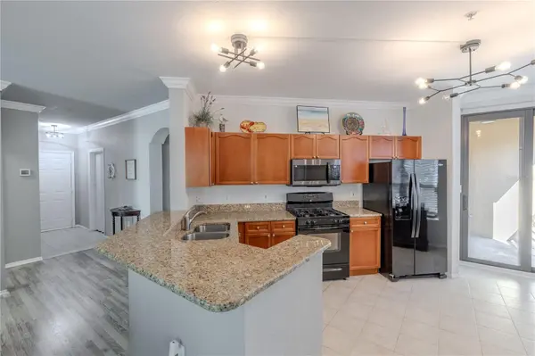 2738 VIA TIVOLI #220B, Clearwater, FL 33764