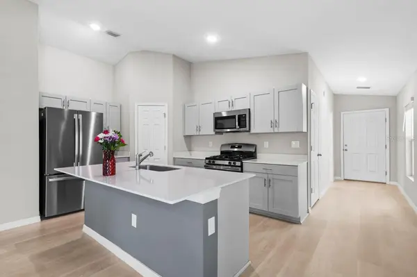 5424 SUMMER SUNSET DR, Apollo Beach, FL 33572