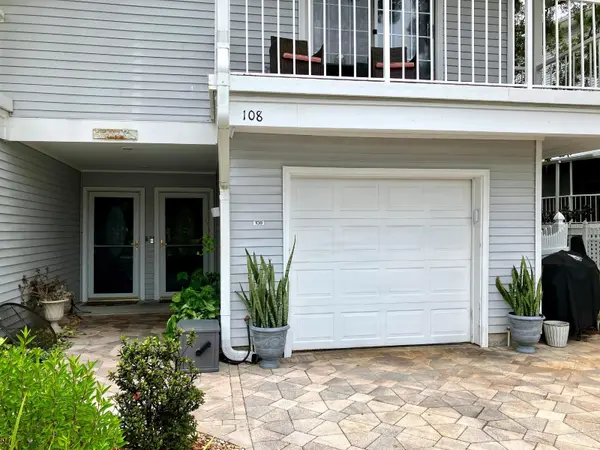 2015 VISTA DEL SOL CIR #108, Lutz, FL 33558