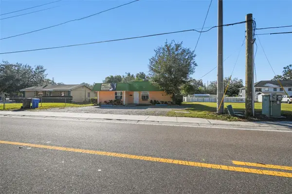 109 E ROBERTSON ST, Brandon, FL 33511