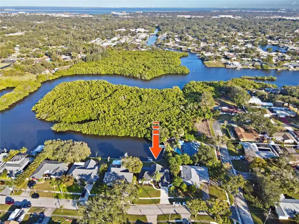 1992 ARVIS CIR E, Clearwater, FL 33764