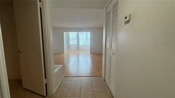 1900 68TH ST N #106, St Petersburg, FL 33710