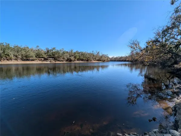 NW FOX RUN TRL #107, Mayo, FL 32066