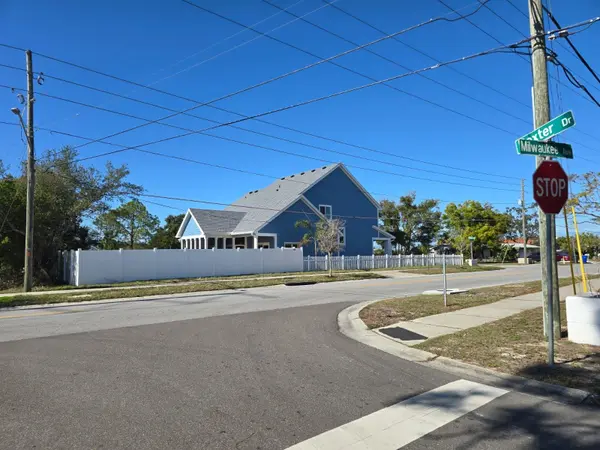 MILWAUKEE AVE, Dunedin, FL 34698