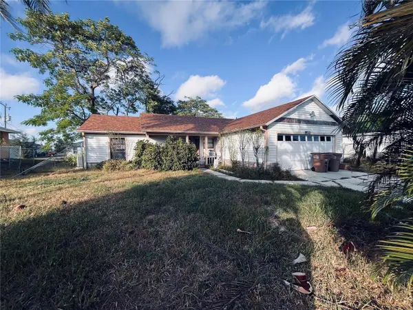 2247 SW 4TH ST, Cape Coral, FL 33991