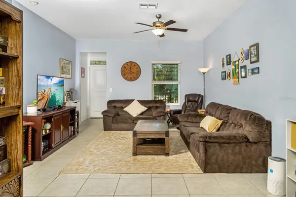 842 TENNYSON MILL CIR, Tampa, FL 33619