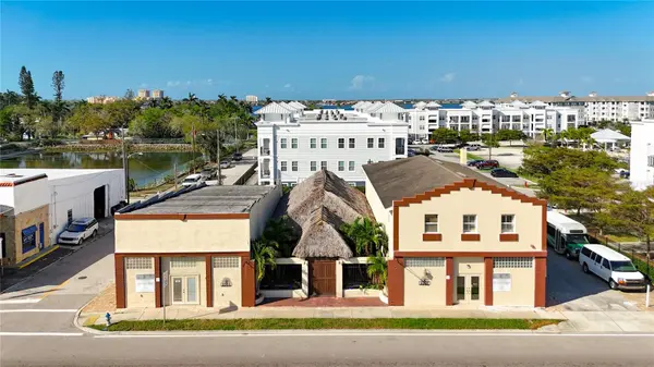 1001 & 1007 MANATEE AVE E, Bradenton, FL 34208