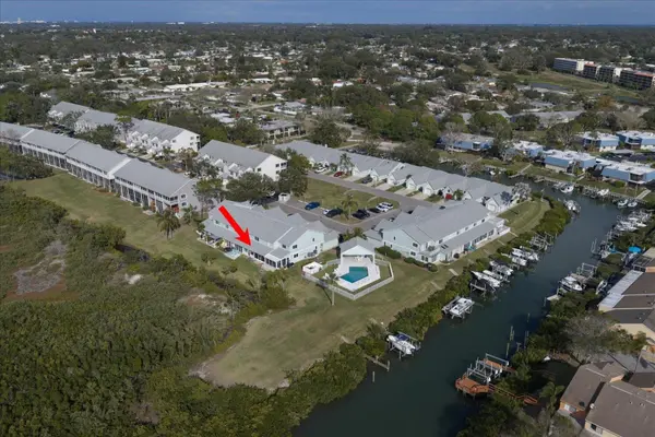 9434 TARA CAY CT #25, Seminole, FL 33776