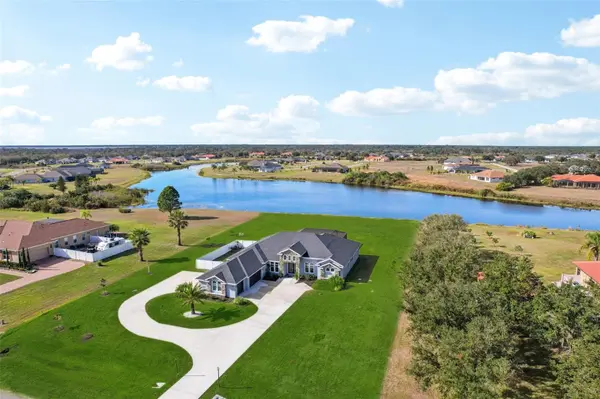 5027 LAKE TOSCANA DR, Wimauma, FL 33598