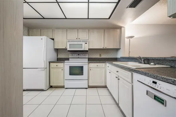 11590 SHIPWATCH DR #347, Largo, FL 33774