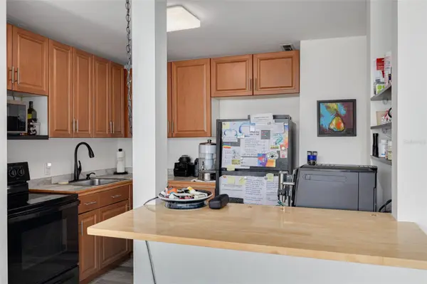 841 4TH AVE N #38, St Petersburg, FL 33701