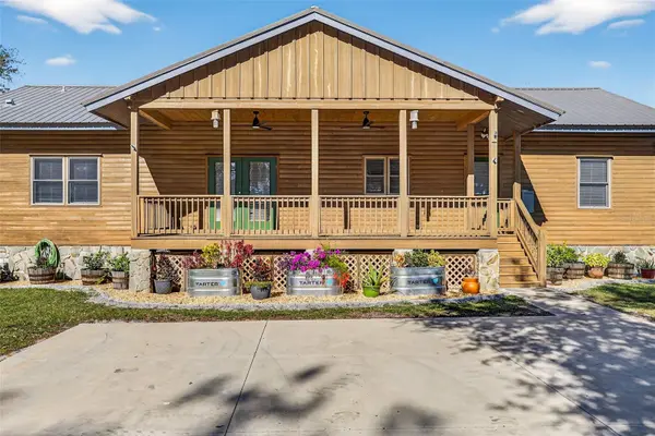 6750 SUTTON OAKS LN, Zephyrhills, FL 33541