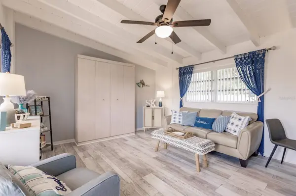 6006 MIDNIGHT PASS RD #10, Sarasota, FL 34242