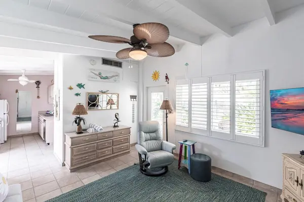 6006 MIDNIGHT PASS RD #68, Sarasota, FL 34242