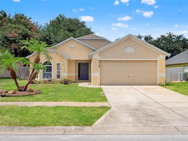 2318 BARONS CT, Tavares, FL 32778