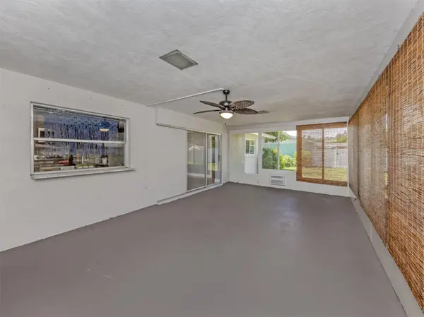 2161 INNER CASS CIR, Sarasota, FL 34231