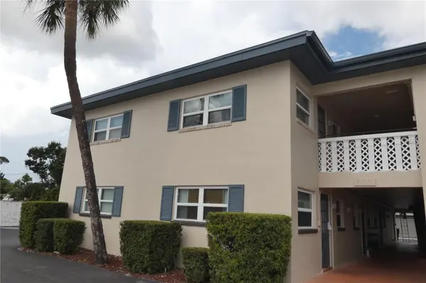 800 TYRONE BLVD N #B-1, St Petersburg, FL 33710