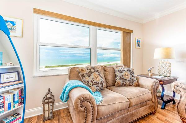 1270 GULF BLVD #708, Clearwater, FL 33767