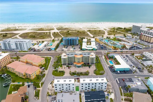 11605 1ST ST E #A1, Treasure Island, FL 33706