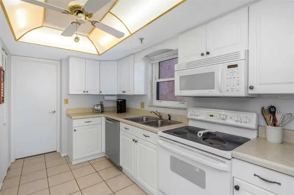 15316 GULF BLVD #604, Madeira Beach, FL 33708