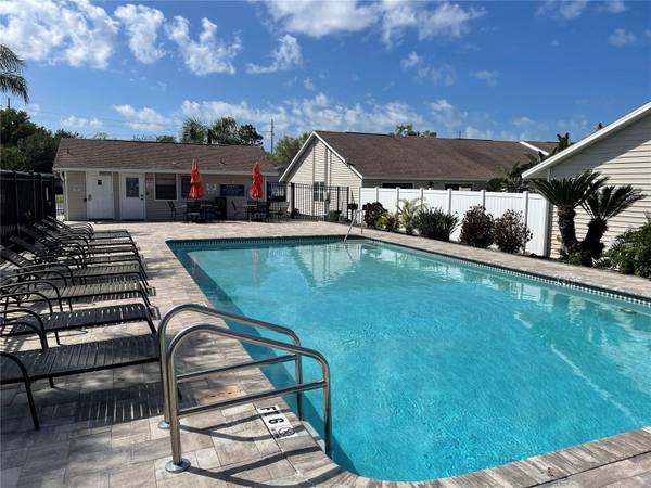 1821 ORANGE BOULEVARD WAY, Palm Harbor, FL 34683
