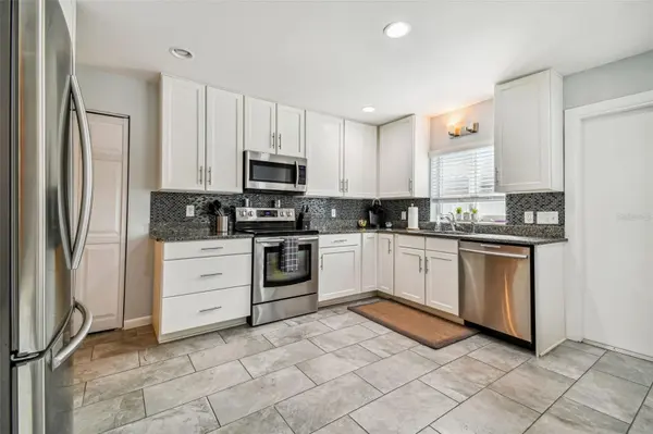 1523 BAYSHORE BLVD #6, Dunedin, FL 34698