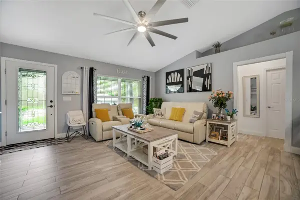 12476 JAYBIRD RD, Weeki Wachee, FL 34614