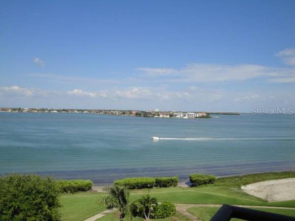 6158 PALMA DEL MAR BLVD S #401, St Petersburg, FL 33715