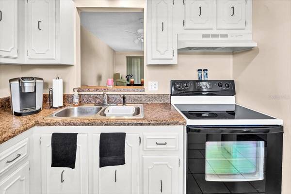 11485 OAKHURST RD #200-321, Largo, FL 33774