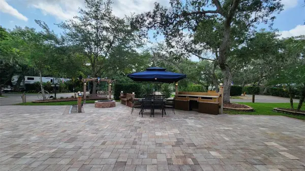 371 BOB CAT LN, River Ranch, FL 33867