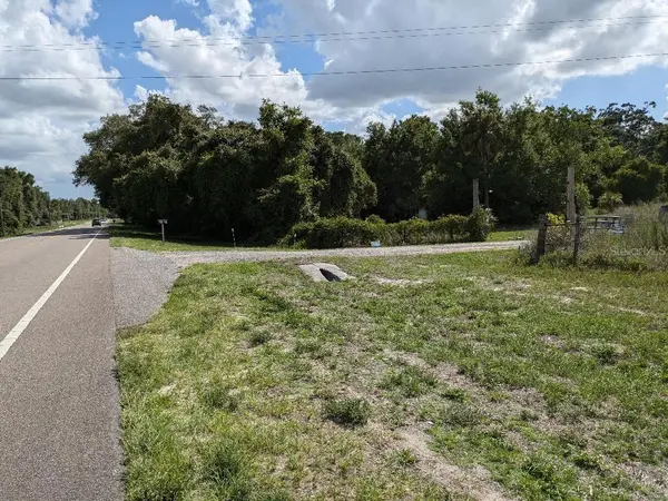 17201 US HIGHWAY 41, Spring Hill, FL 34610