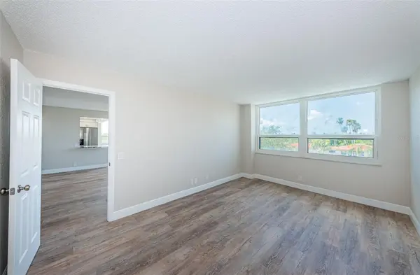 6177 SUN BLVD #404, St Petersburg, FL 33715