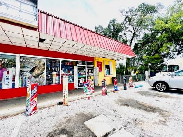 223 E VOORHIS AVE, Deland, FL 32724