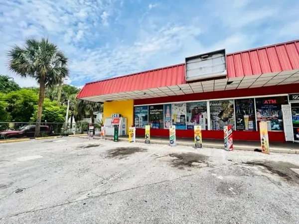 223 E VOORHIS AVE, Deland, FL 32724