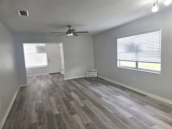 201 N HILL AVE #150, Deland, FL 32724