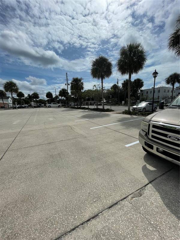 113 S WOODLAND BLVD, Deland, FL 32720