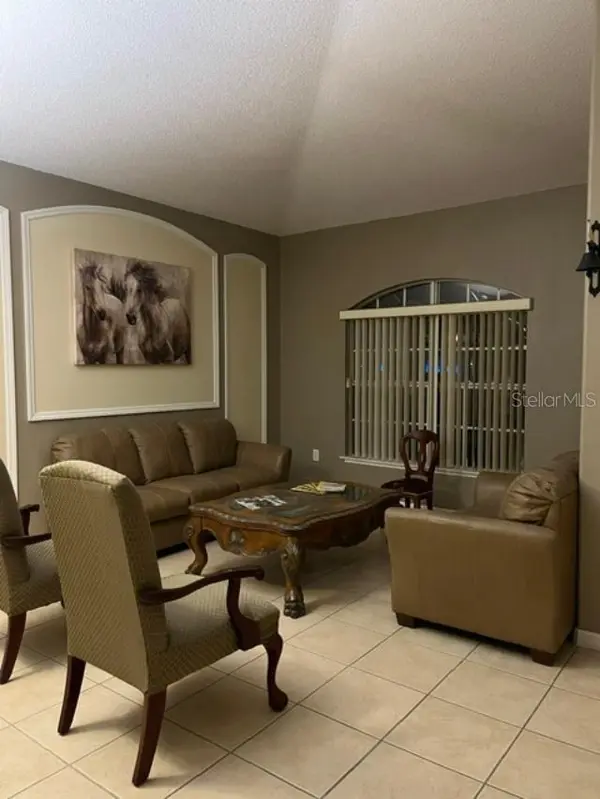 2238 WINDCREST LAKE CIR, Orlando, FL 32824