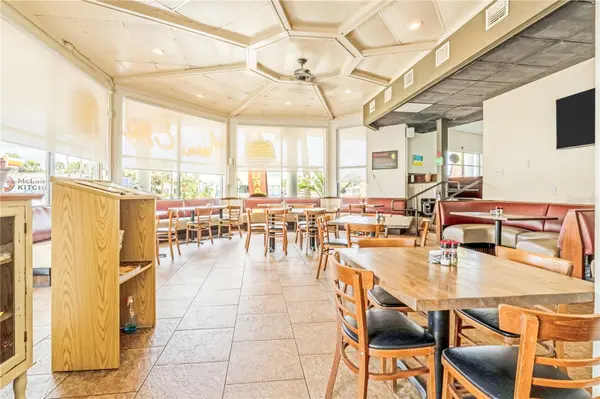 935 S ATLANTIC AVE, Daytona Beach, FL 32118