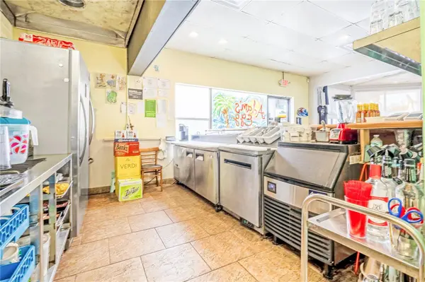 935 S ATLANTIC AVE, Daytona Beach, FL 32118